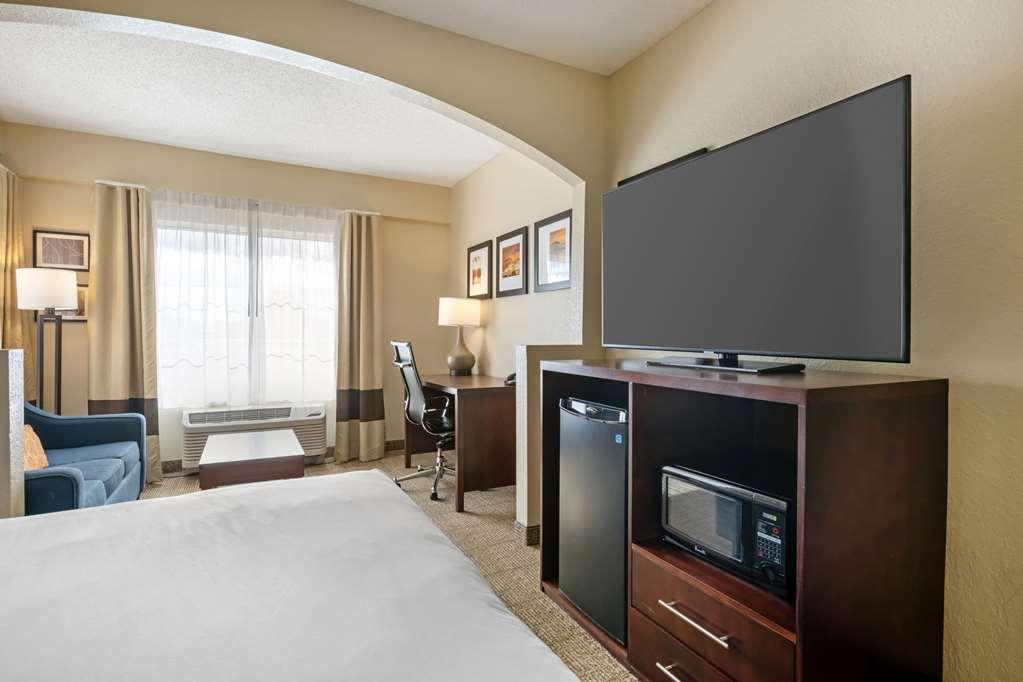 Comfort Suites Downtown Orlando Room photo