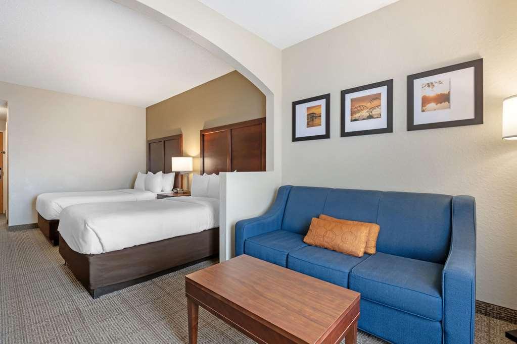 Comfort Suites Downtown Orlando Room photo