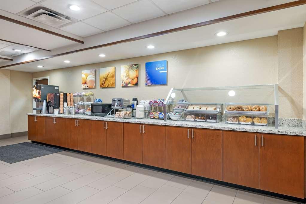 Comfort Suites Downtown Orlando Restaurant photo
